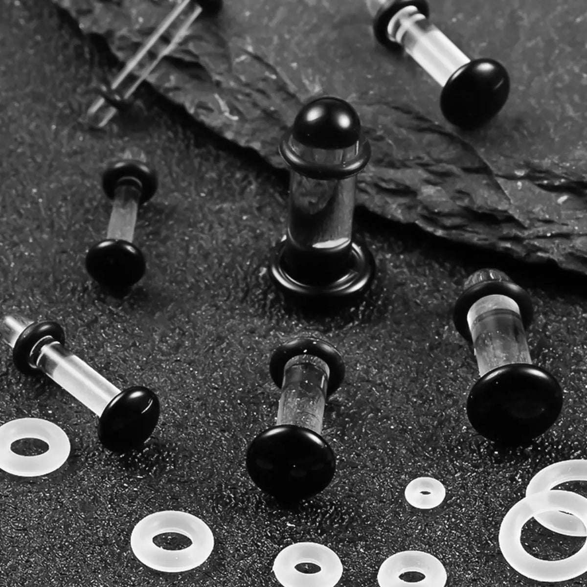 vanku Glass Ear Gauges Plugs Set (10/16/18pcs), Comfy Dead Stretching Plugs with Rubber Rings Ear Gauge Tunnels
