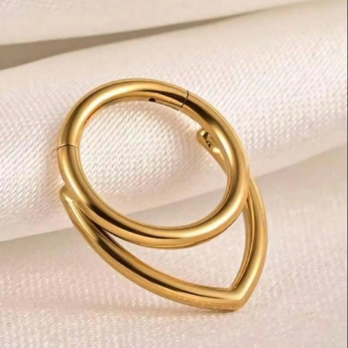 316L Stainless Steel V-Shaped Septum Ring, Helix Pierced Ring, Hypoallergenic Piercing Jewelry, Anti Tragus Jewelry, 16g, Suitable for Septum Nose Helix Tragus Cartilage, Unisex, Piercings Jewelry