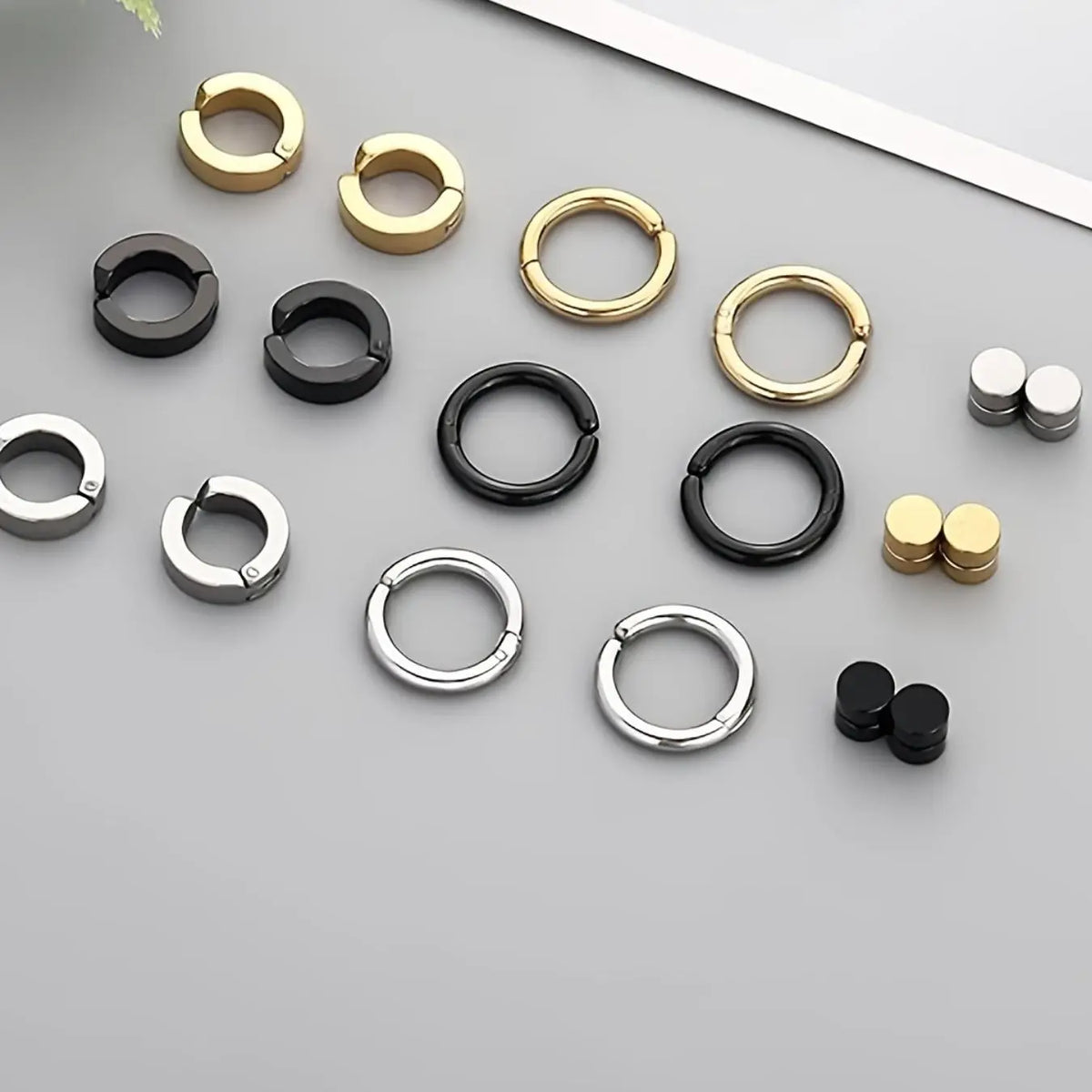 15 Pairs Fashion Street Style Stainless Steel Magnetic Hoop Earrings, Ear Hoops, Earring Set, Non Pierced Jewelry for Men and Women, Acupressure Patch