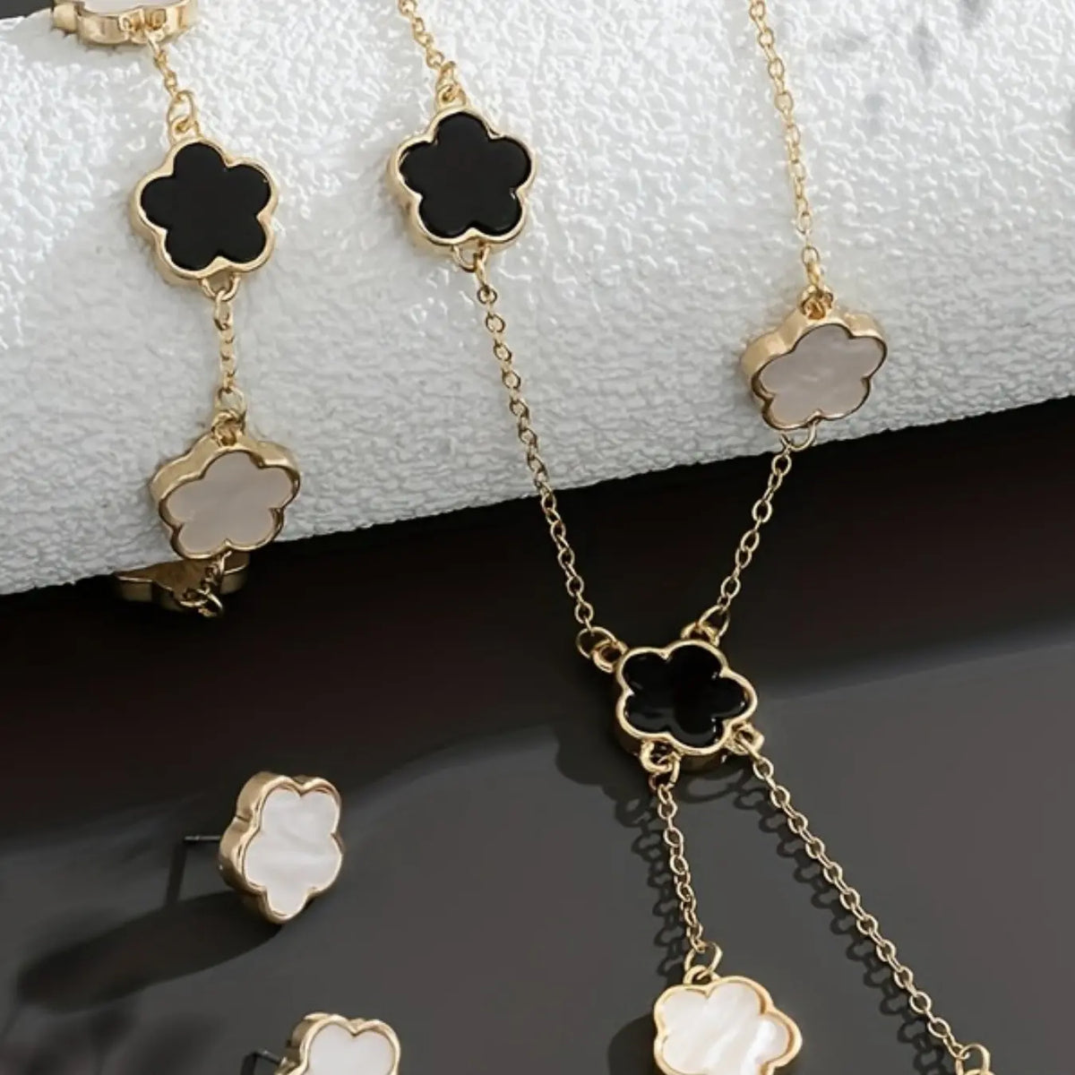 Five-Petal Flower Necklace Earrings Bracelet Set, Fashion Jewelry for Women, Perfect Gift for Valentine's Day Birthday, Jewelry Sets
