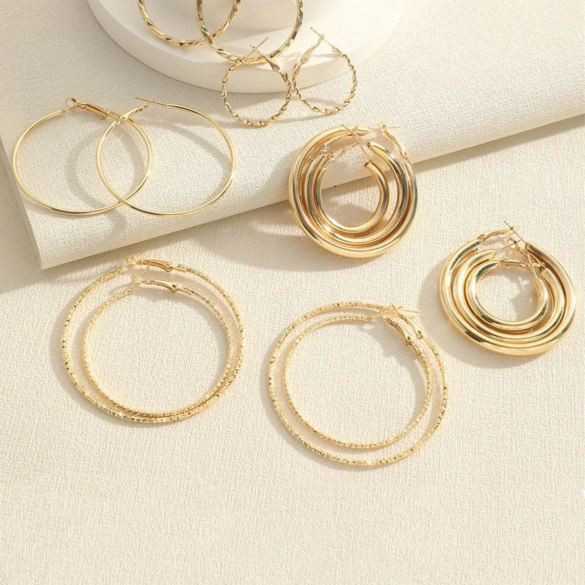 8 Pairs Women's Elegant Twist Design Hoop Earrings, 8 Pairs Trendy Exquisite Hoop Earrings, Chic All-match Vintage Jewelry As Gift for Girlfriend, Versatile Earrings Hoop Earring Sets