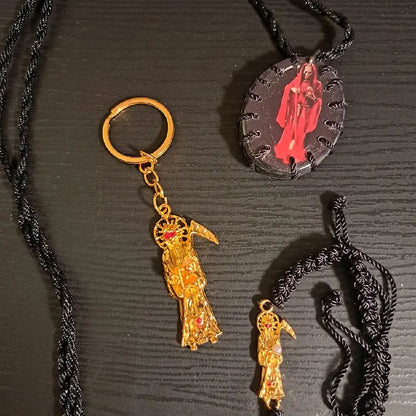 Unisex Santa Muerte 3-Piece Elegant Matching Jewelry Set - Adjustable Necklace + Bracelet, Keychain, Adults' Accessories, Date Gift for Her, Costume Fashion Accessory