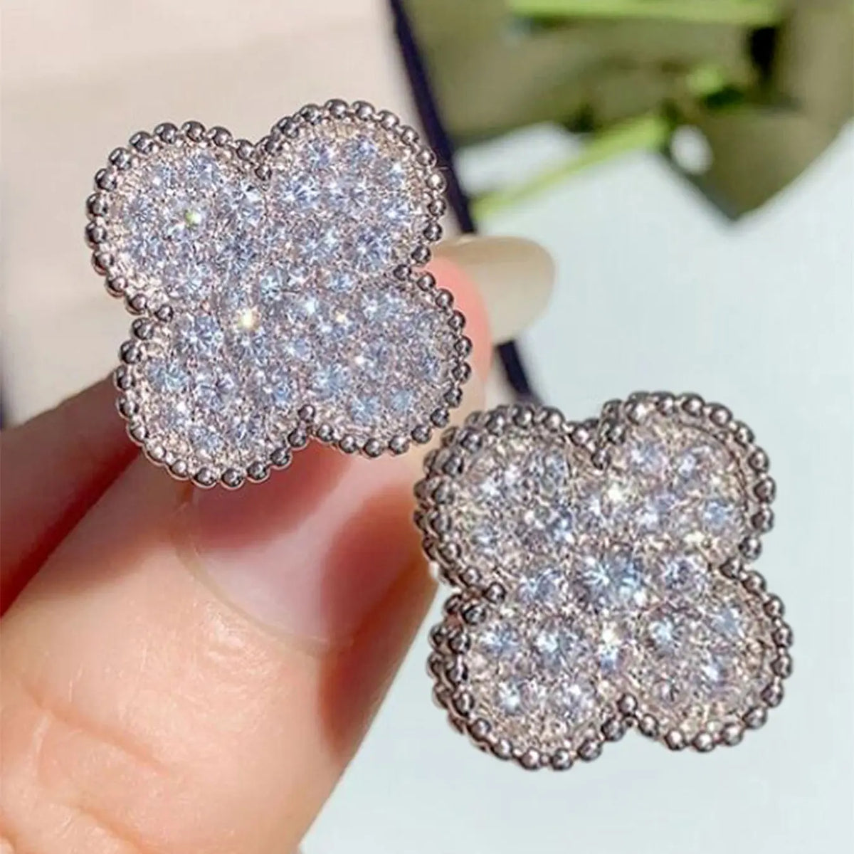 1 Pair Fashion Cubic Zirconia Stud Earrings For Women For Wedding Engagement Anniversary Party Chic Gorgeous Stylish Jewelry Sparkling Ear Jewelry Fashion Accessory Valentine's Day Gift