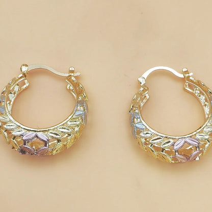 Mexican-style sunflower pattern gold-coloured hollow hoop earrings, hoop shape earrings, elegant party earrings, the perfect anniversary gift for mothers and couples, earrings jewelry