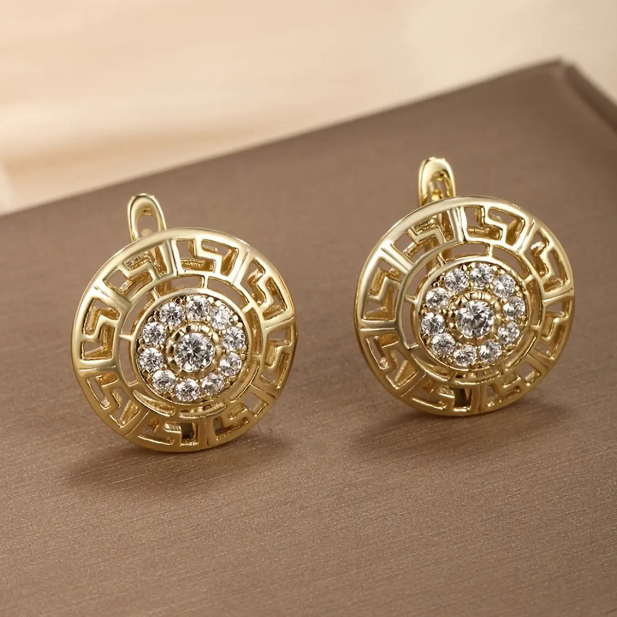 Elegant Vintage Round Zirconia Earrings, Versatile Earrings, Casual Style, Perfect for Holidays & Parties, All Seasons Wear, Casual Trendy Jewelry, Circle Shape Earrings
