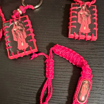 Unisex Santa Muerte 3-Piece Elegant Matching Jewelry Set - Adjustable Necklace + Bracelet, Keychain, Adults' Accessories, Date Gift for Her, Costume Fashion Accessory