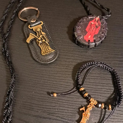 Unisex Santa Muerte 3-Piece Elegant Matching Jewelry Set - Adjustable Necklace + Bracelet, Keychain, Adults' Accessories, Date Gift for Her, Costume Fashion Accessory