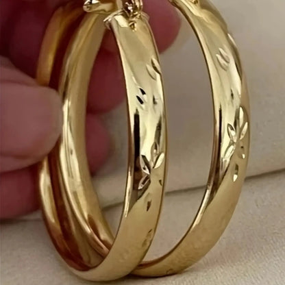 Classic Retro Hoop Earrings for Women, Dainty Lightweight Hoops, Elegant Printed Design Earrings, Perfect Accessories for Daily Holidays and Parties, Fashionable Earrings, Earrings Jewelry