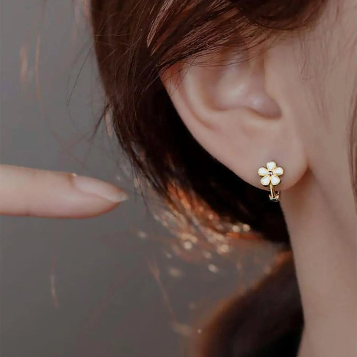 Elegant Flower Design Hoop Shape Earrings, Fashionable Ear Jewelry for Women, Trendy All-match & Exquisite Jewelry for Birthday Gift, Fashion Jewelry Party, Versatile Earrings, Earrings Hoops