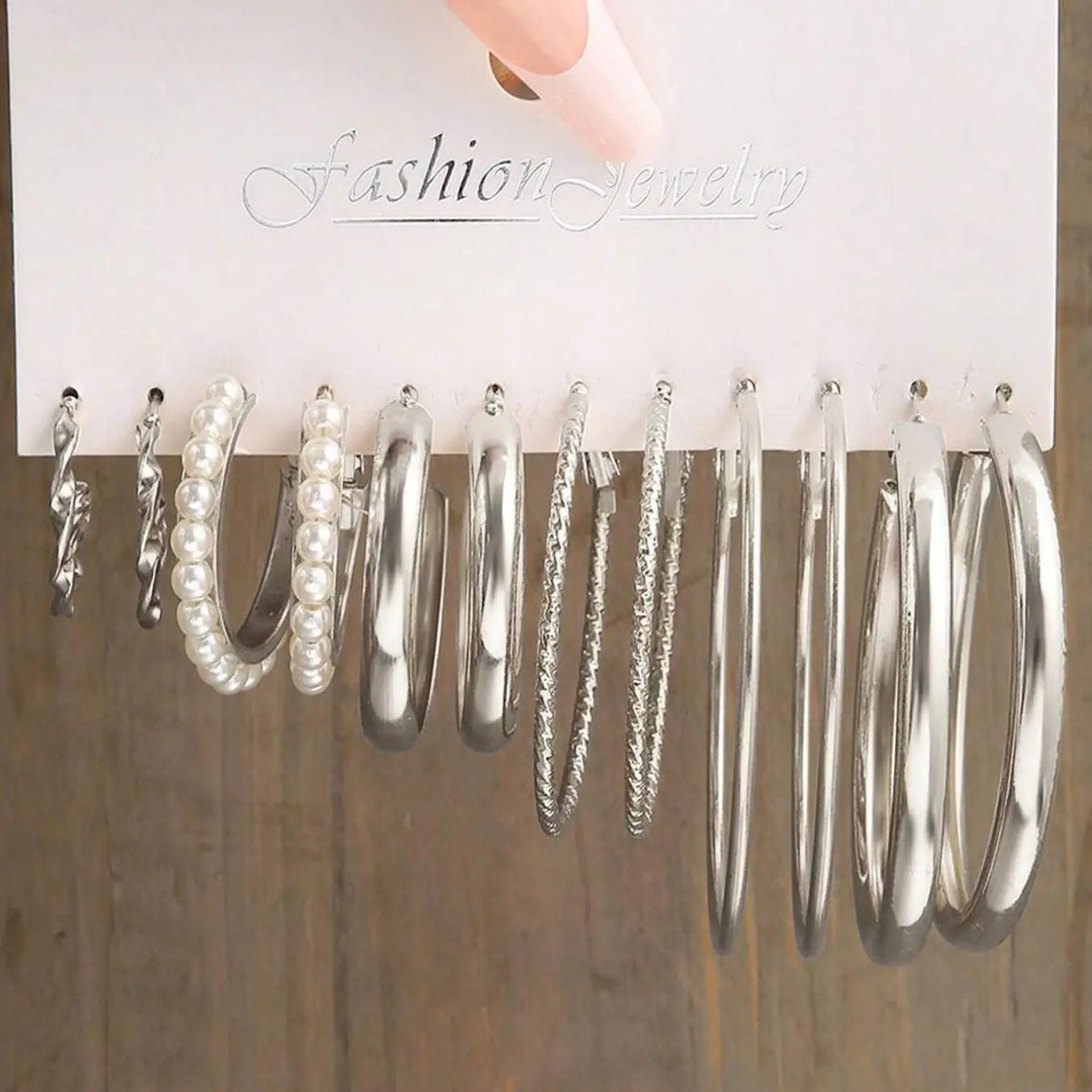 6 Pairs Faux Pearl Decorated Earrings, Hoop Earring Sets, Fashionable Hoop Earrings, Elegant Jewelry for Women, Fashion Jewelry for Party, Daily Clothing Decor, Trendy All-match & Exquisite Jewelry for Birthday Gift, Earring Stacking Set