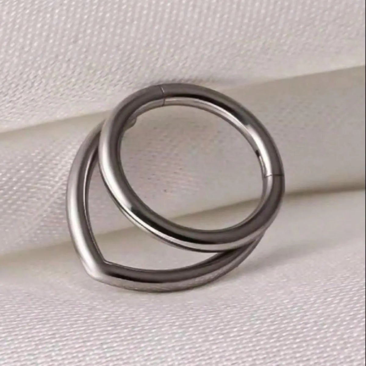 316L Stainless Steel V-Shaped Septum Ring, Helix Pierced Ring, Hypoallergenic Piercing Jewelry, Anti Tragus Jewelry, 16g, Suitable for Septum Nose Helix Tragus Cartilage, Unisex, Piercings Jewelry
