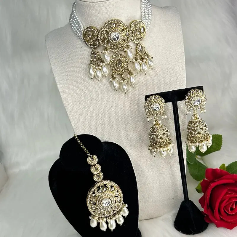 Pakistani Style Pearls Choker Necklace with Jhumka and Tikka Jewelry Set, Elegant Design for Women