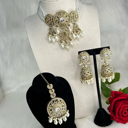 Pakistani Style Pearls Choker Necklace with Jhumka and Tikka Jewelry Set, Elegant Design for Women