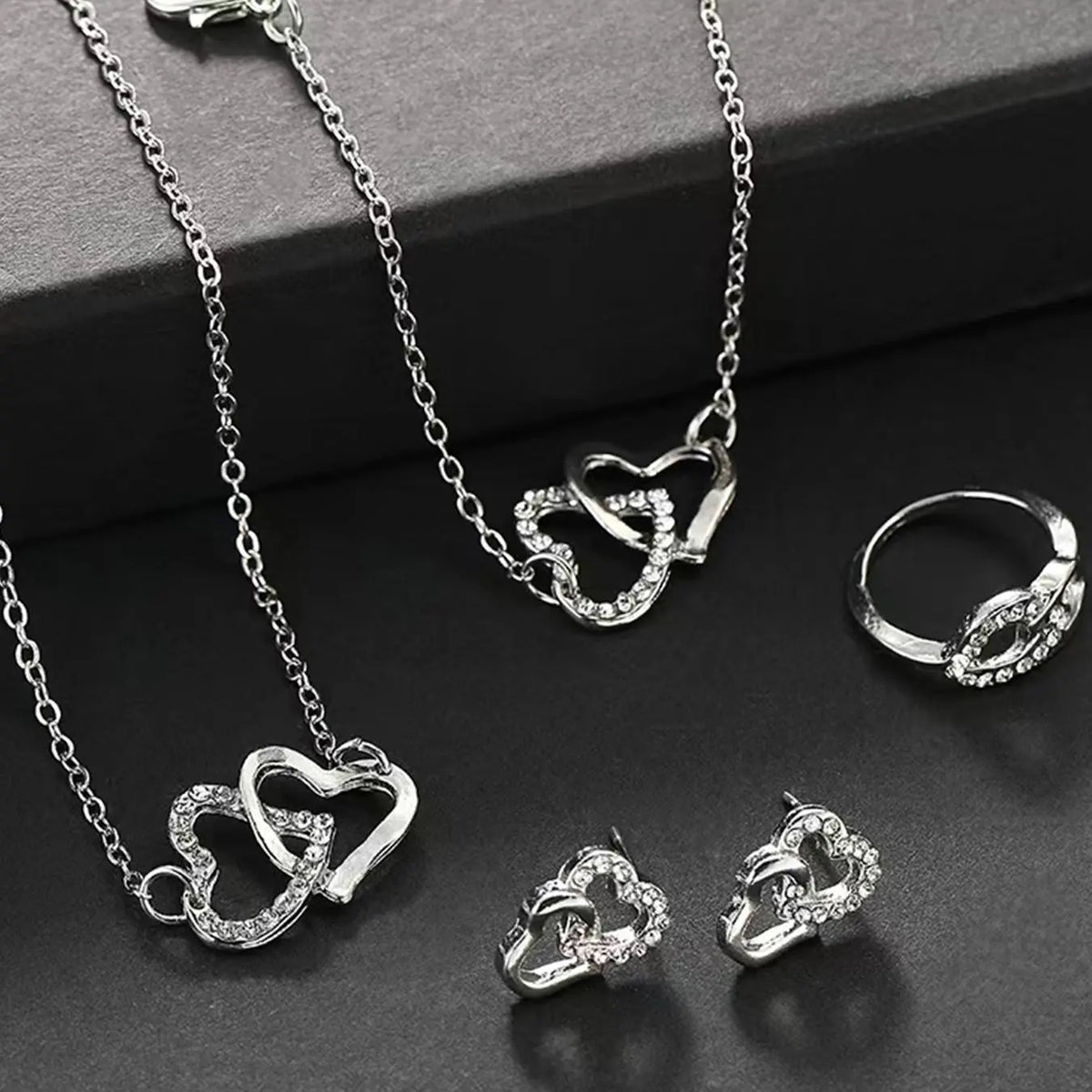 Mother's Day Gift Rhinestone Decor Hollow Out Heart Design Jewelry Set, Elegant Necklace & Bracelet & Earrings & Ring Set, Fashion Exquisite Matching Jewelry Set for Women's Gift, Valentine's, Jewellery Gift Set, Necklaces Earrings Set
